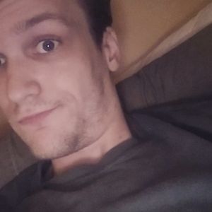 Meet your Posher, Tom